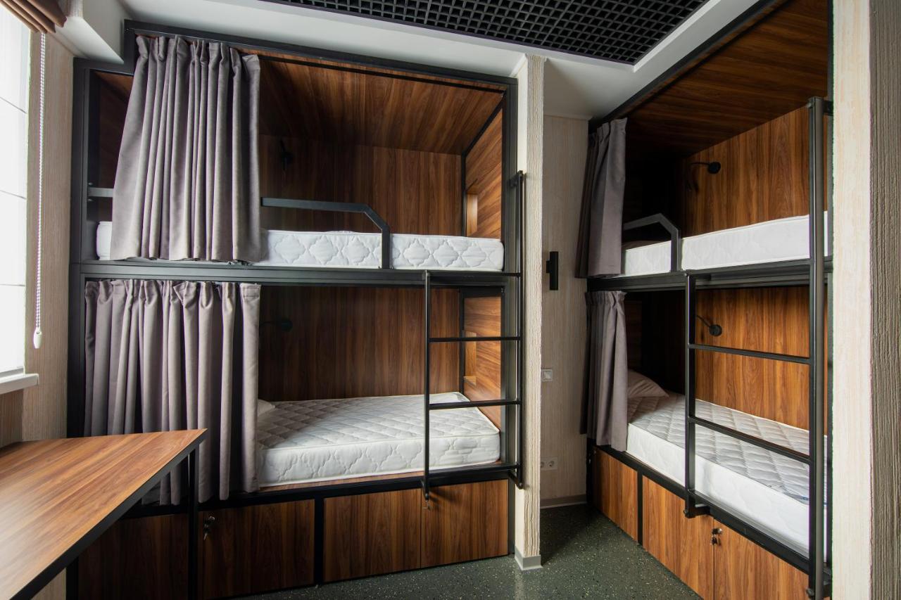 Misto Capsule Hotel Kiev Ngoại thất bức ảnh