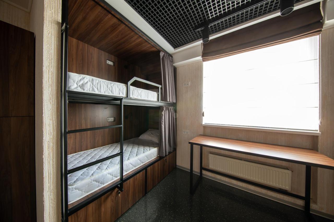 Misto Capsule Hotel Kiev Ngoại thất bức ảnh