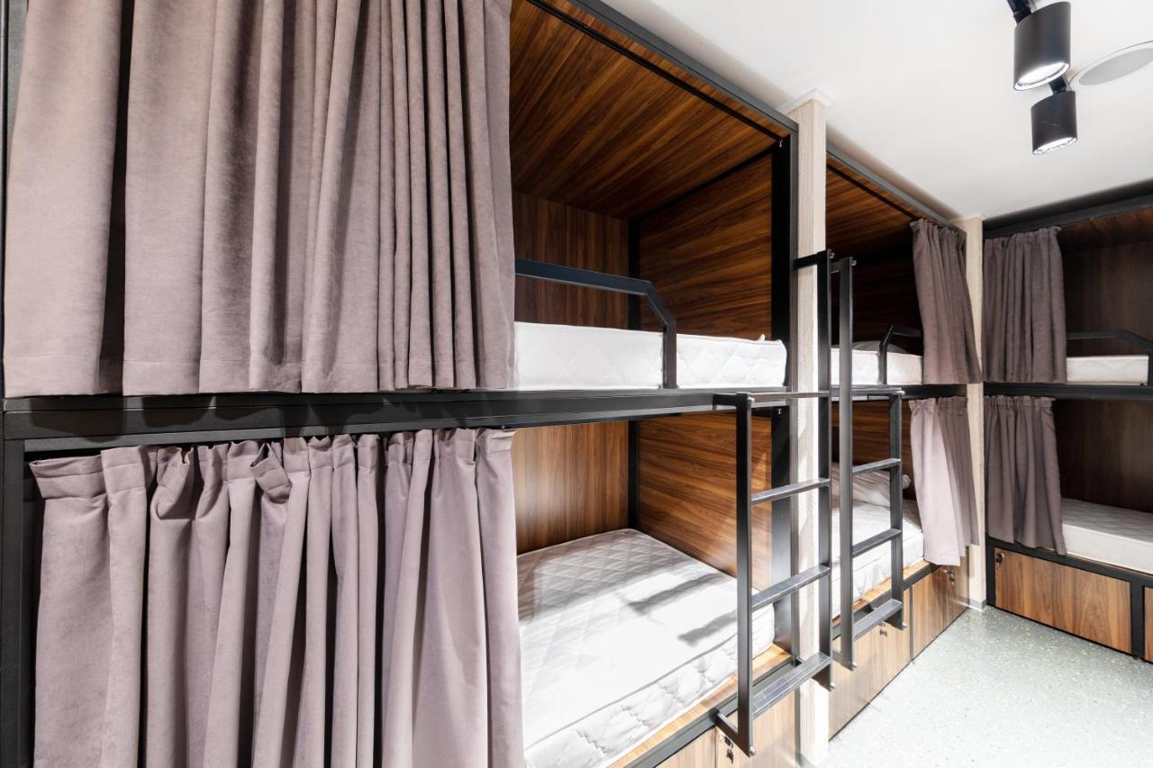 Misto Capsule Hotel Kiev Ngoại thất bức ảnh