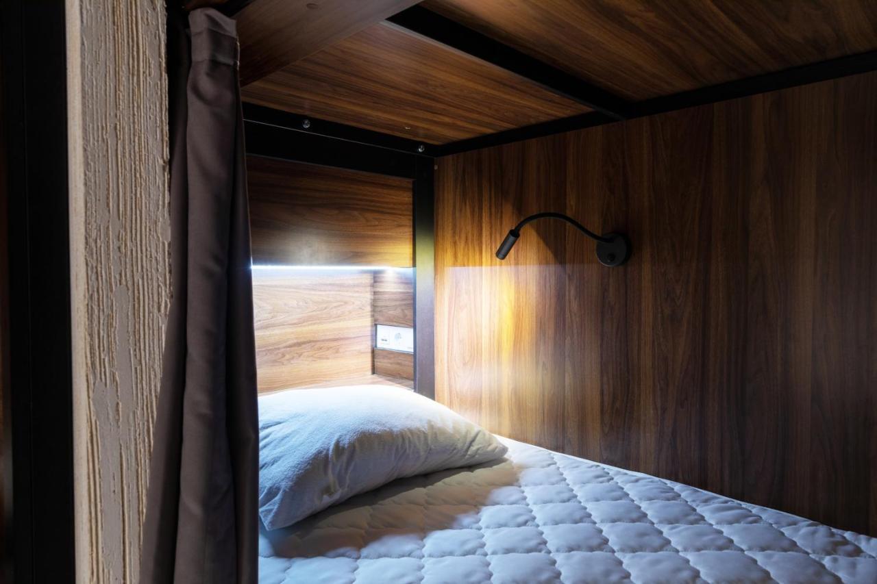 Misto Capsule Hotel Kiev Ngoại thất bức ảnh