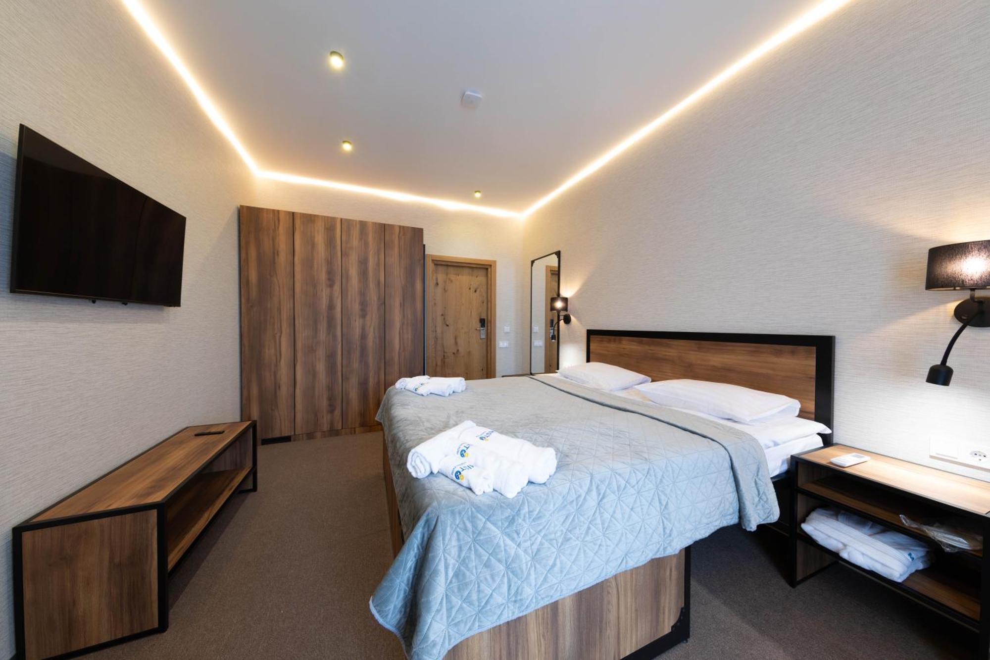 Misto Capsule Hotel Kiev Ngoại thất bức ảnh